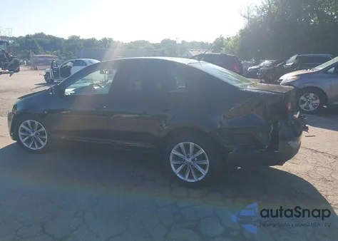 2010 Volkswagen Jetta Limited Edition from USA, damaged, VIN 3VWRZ7AJ1AM121516